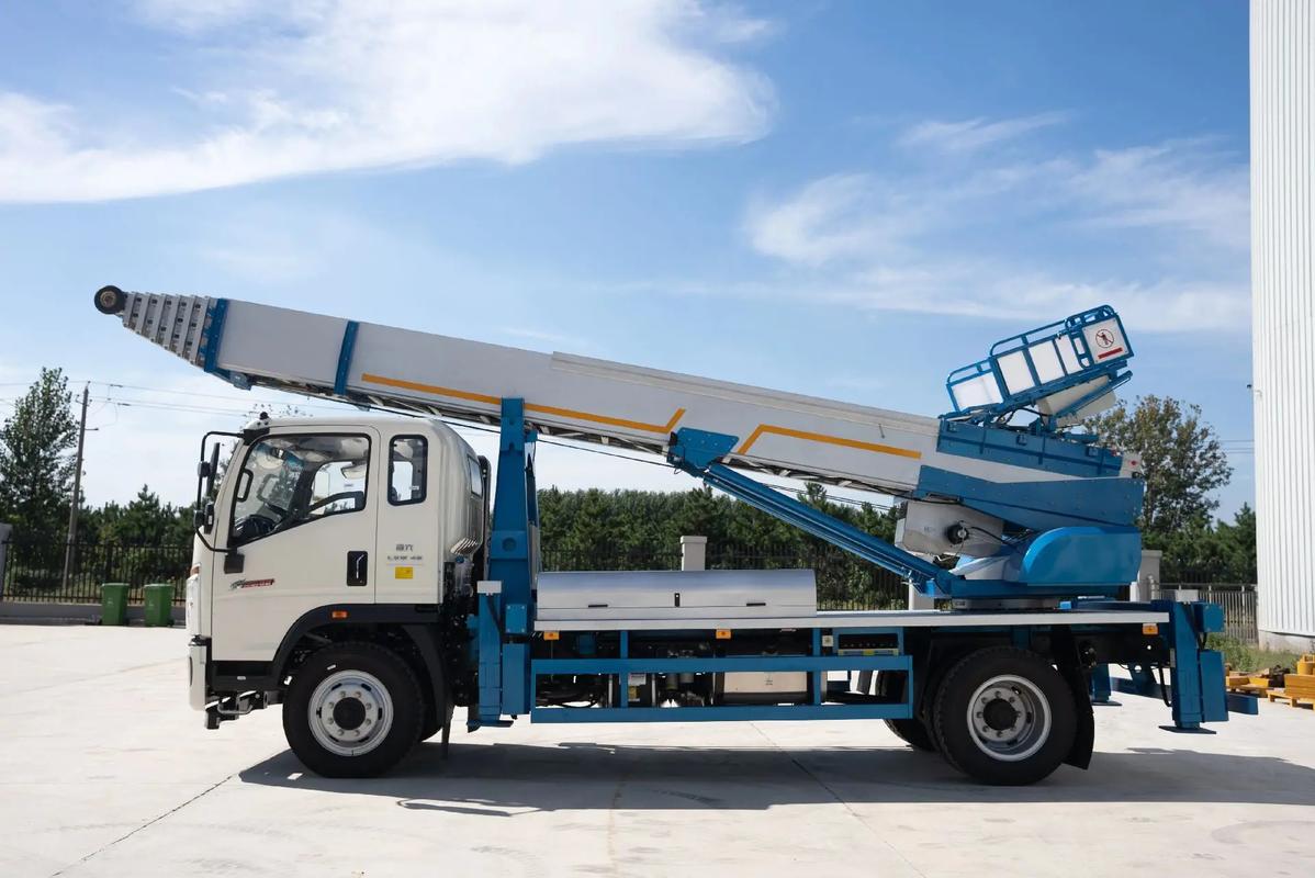 南县云梯上料车租赁费用