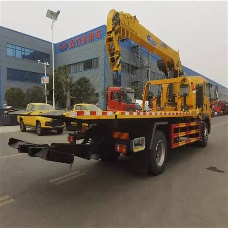 南县附近小随车吊出租电话，轻松解决搬运烦恼