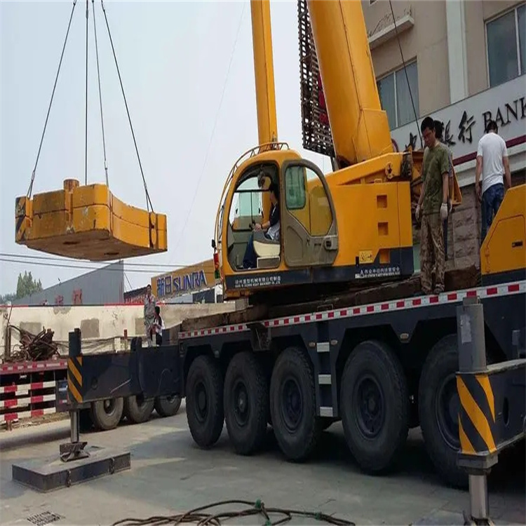 南县当地吊车出租|机器吊装|75吨|工厂搬迁服务