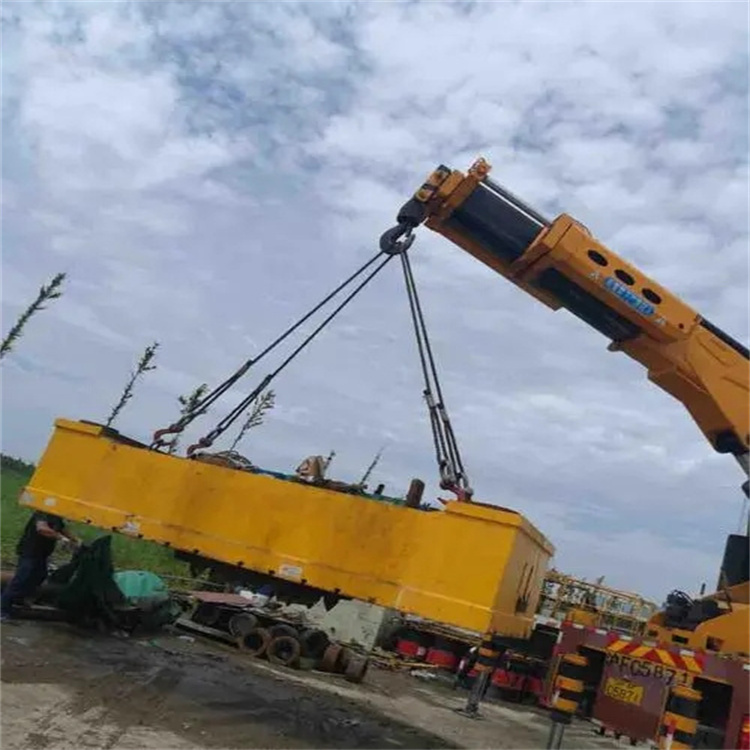 南县随车吊吊集装箱怎么吊