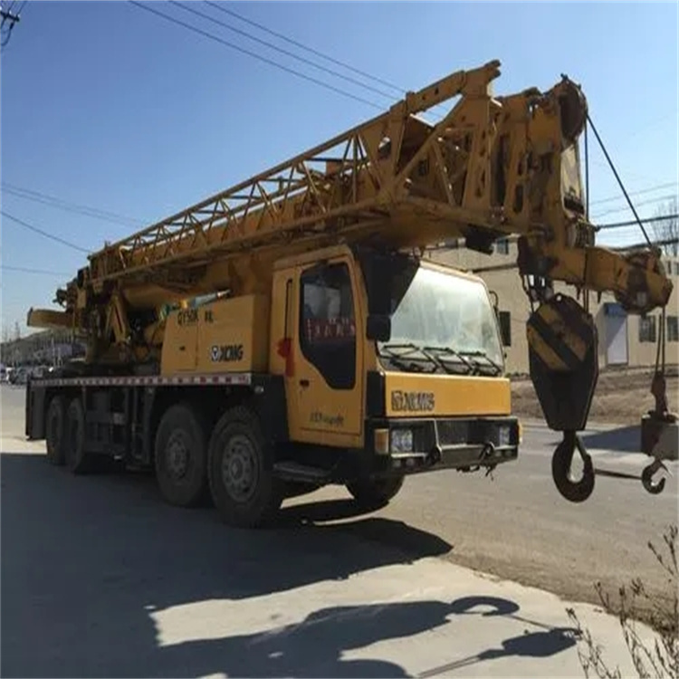 南县哪里有专业吊车出租